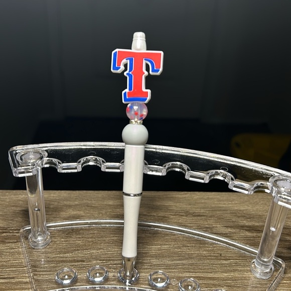 Texas Rangers Beaded Pen 1 Of 1 - Picture 1 of 2